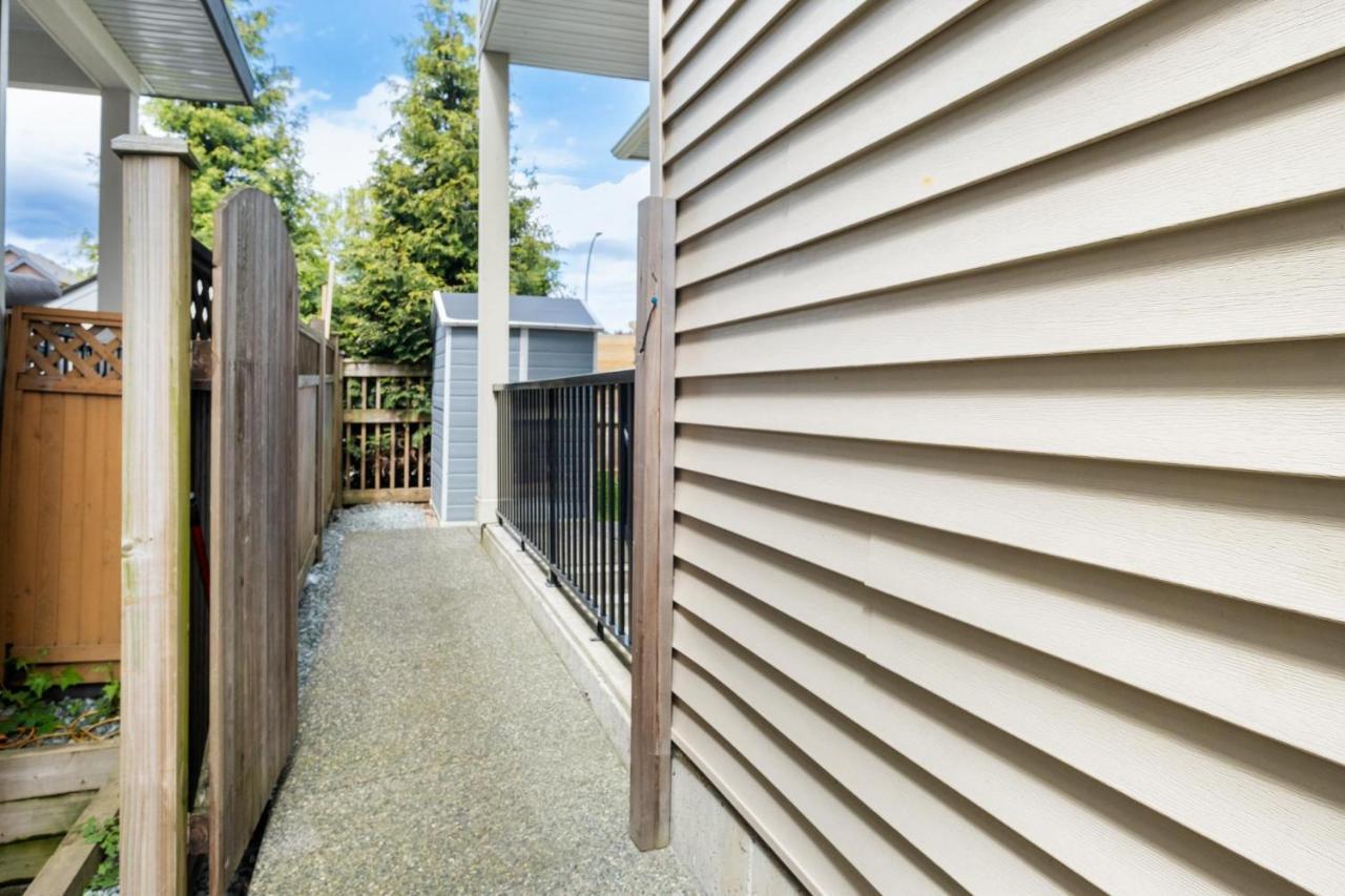 Willow Suite Langley Exterior photo